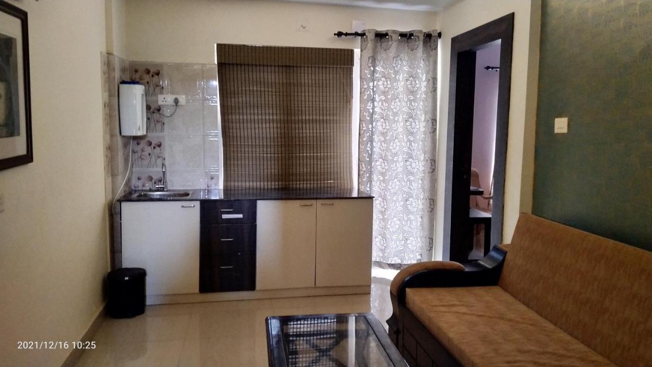 De Sea Apartments Пури Экстерьер фото